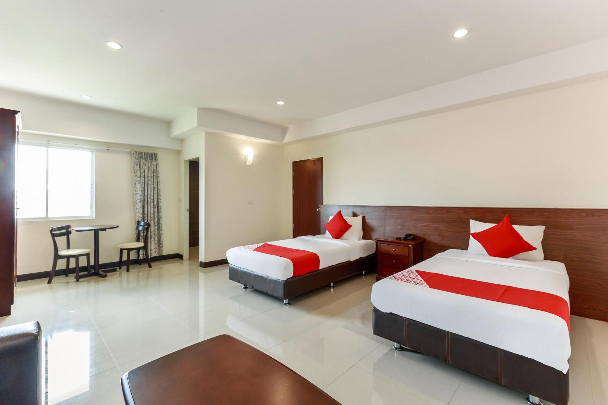 Khách sạn Dancenter Vresotel