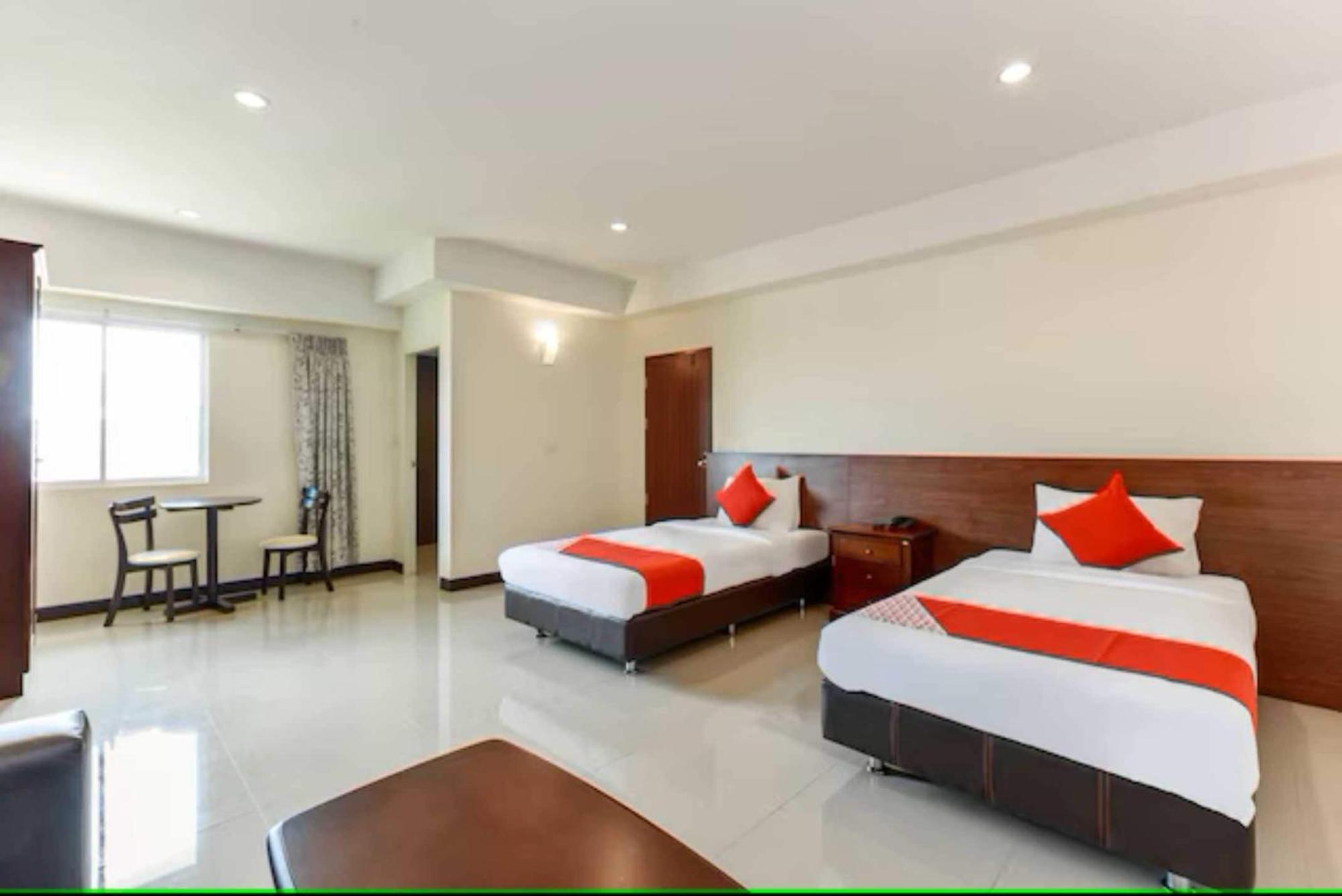 Dancenter Vresotel Khách sạn 3*